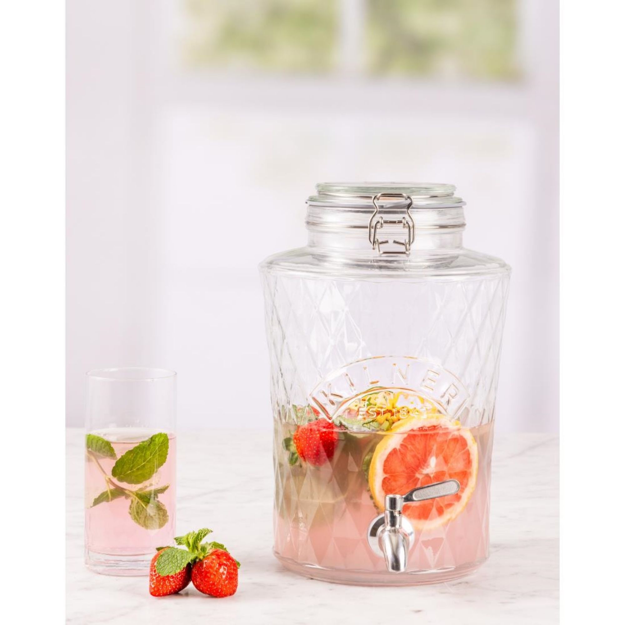 Picture of Kilner Clip Top Diamond Dispenser with Stainless Steel Tap 5Ltr