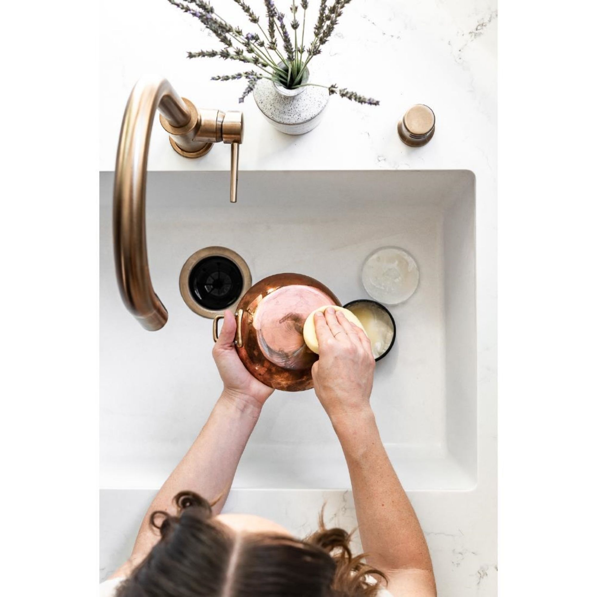 Picture of De Buyer Inocuivre Round Dish with Brass Handles 12cm