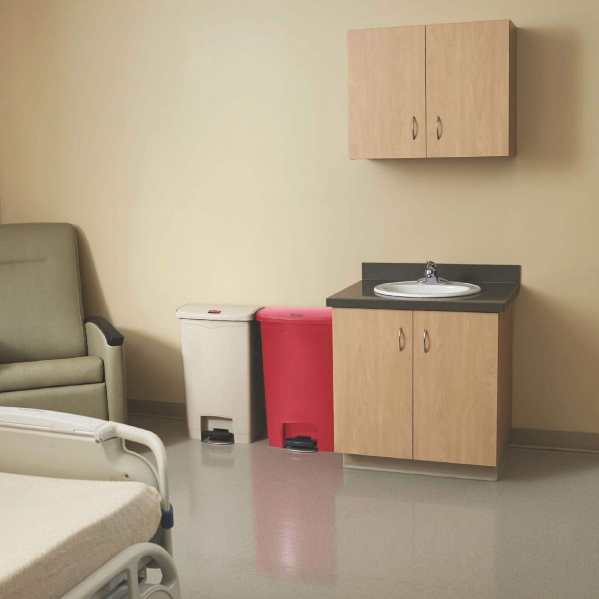 Picture of Rubbermaid Slim Jim Step-On Pedal Bin Beige 50Ltr