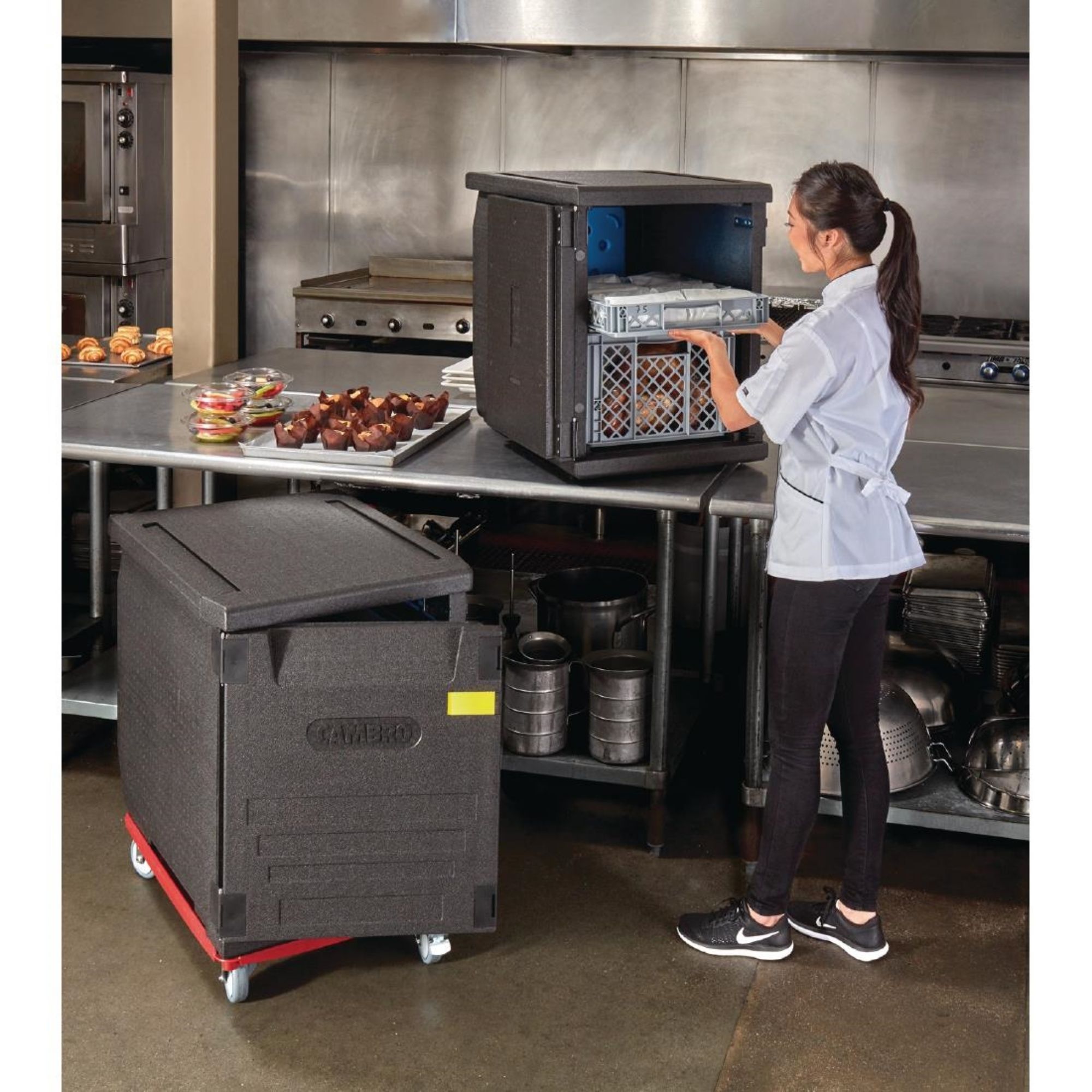 Picture of Cambro EPP Insulated Front Loading Food Pan Carrier 155Ltr