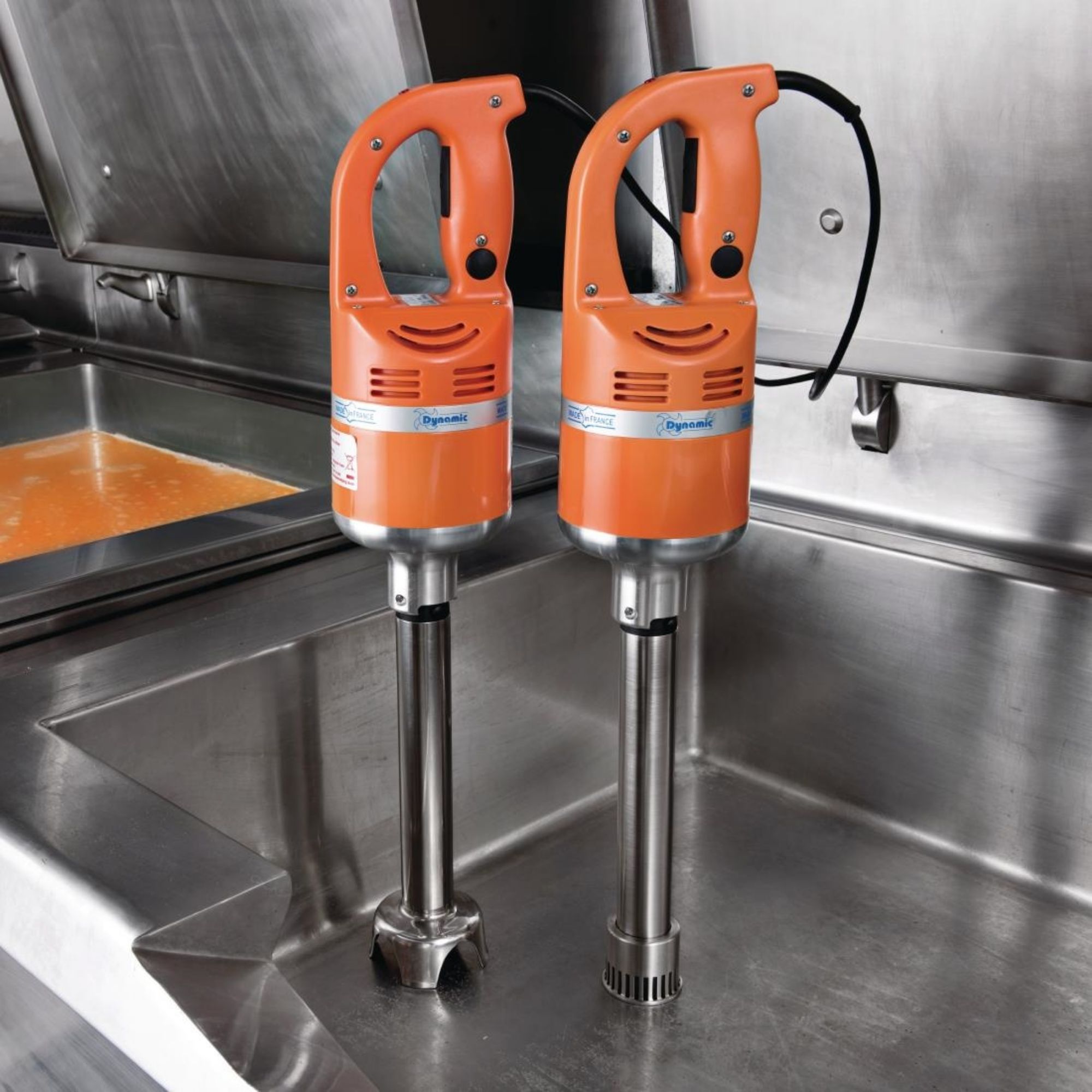 Picture of Dynamic DMX 300 CC Master Stick Blender MX160