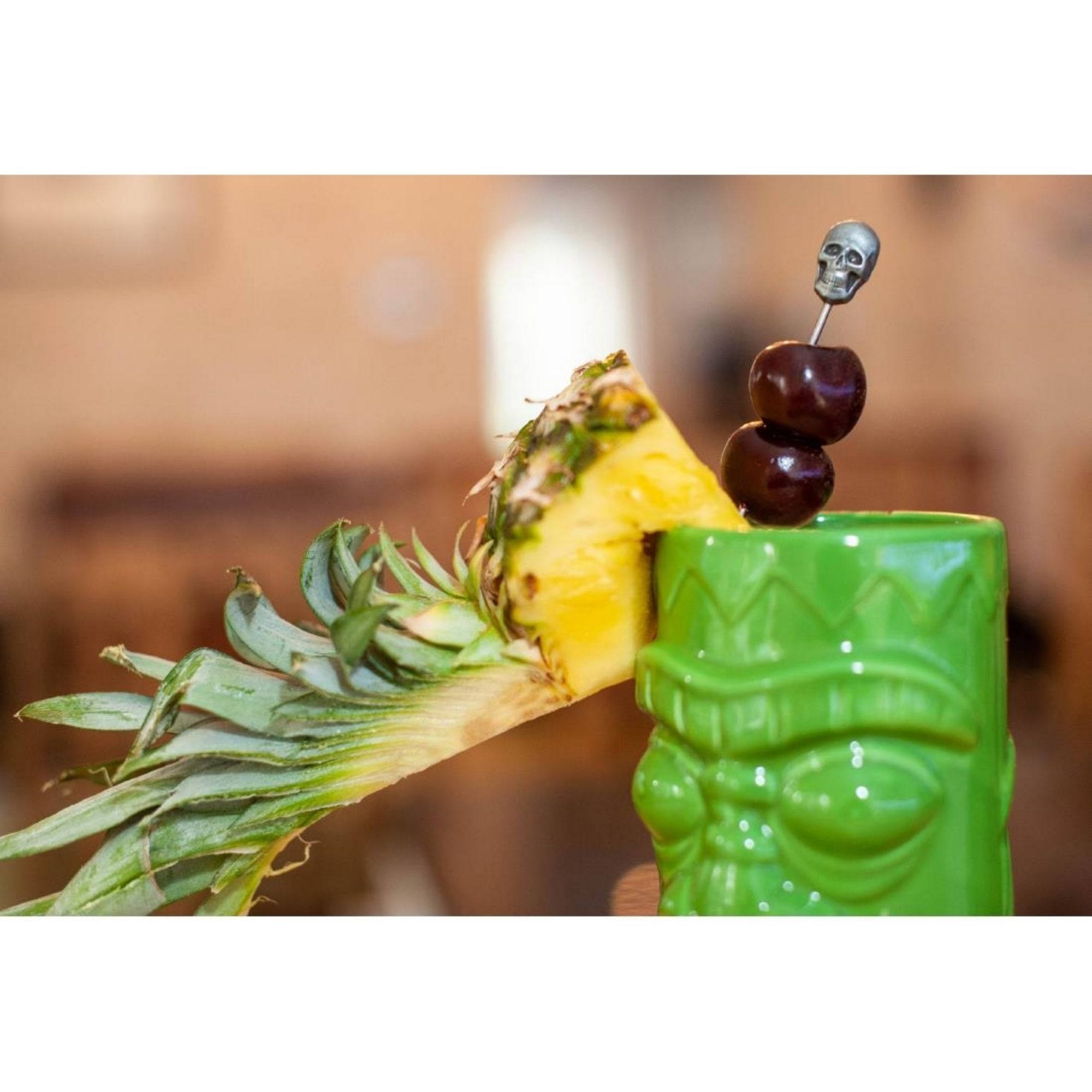Picture of Beaumont Skull Garnish Pick (10 Pack)