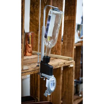 Picture of Beaumont Shelf Bracket for Euro Bottle Adaptor 1Ltr