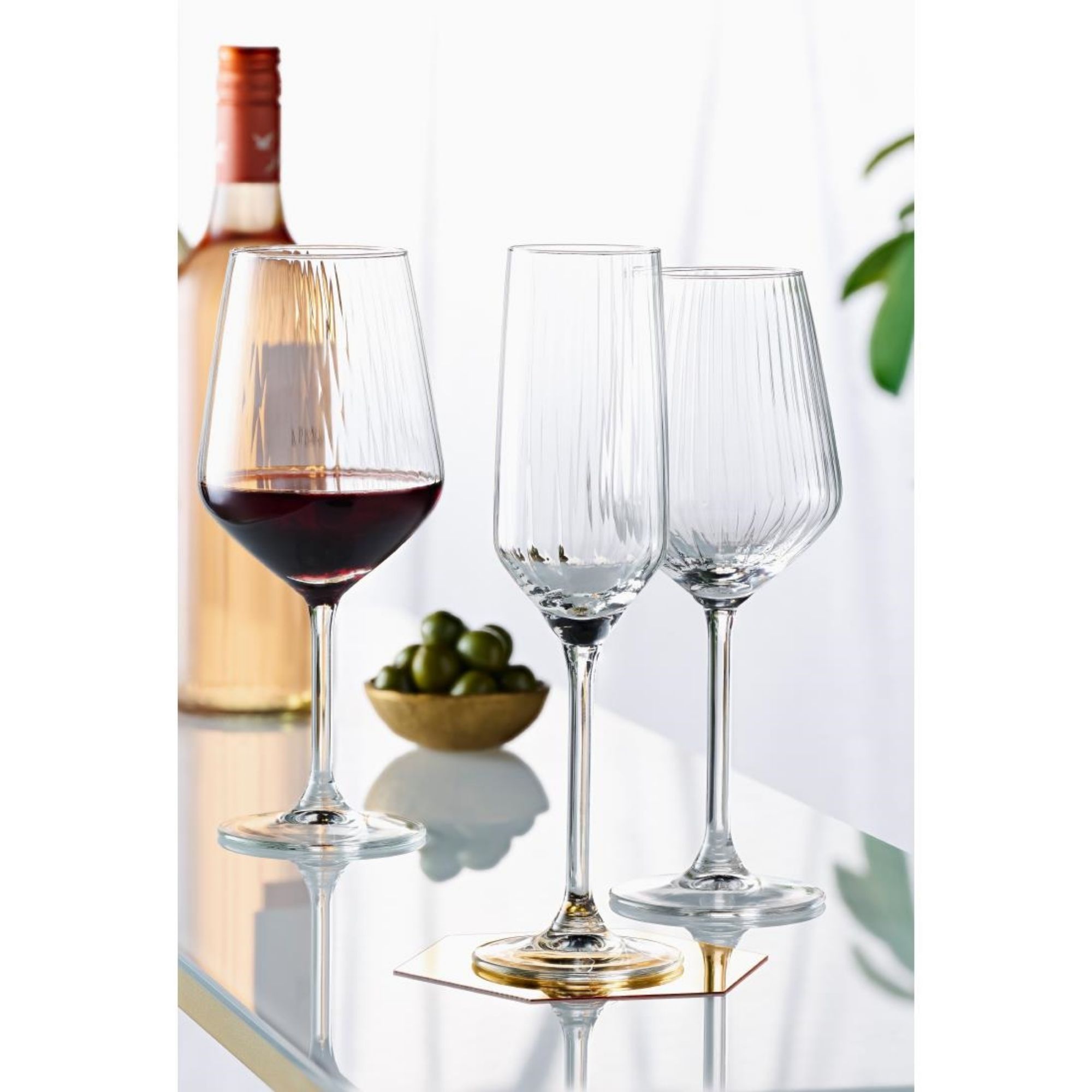 Picture of Royal Leerdam Carre Optics Wine Glasses 385ml (6 Pack)