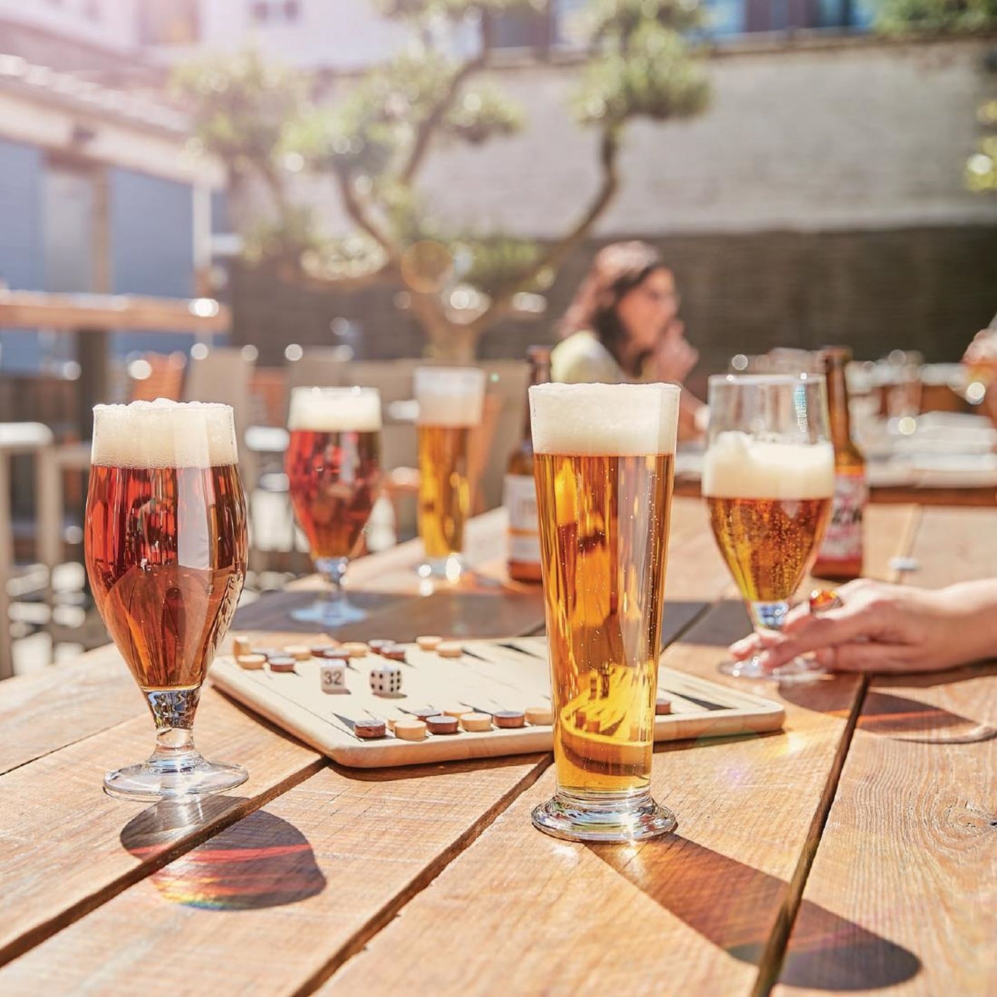 Picture of Arcoroc Cervoise Stem Beer Glasses 320ml LUKCA-NI 1/2pt (24 Pack)