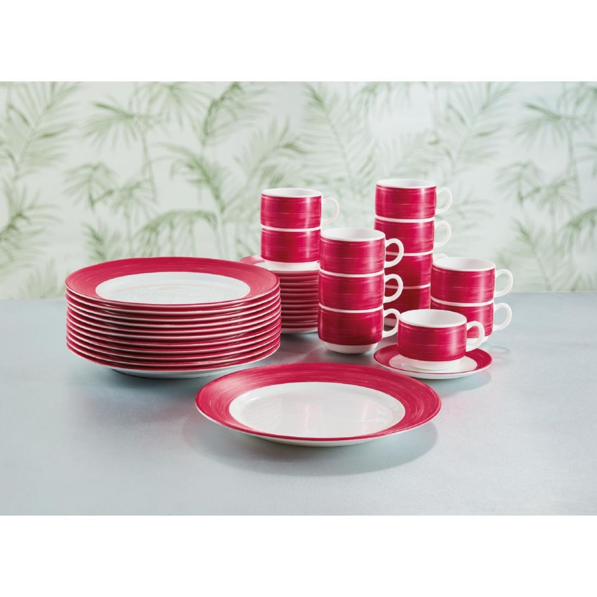 Picture of Arcoroc Brush Plates Cherry Red 252mm (12 Pack)