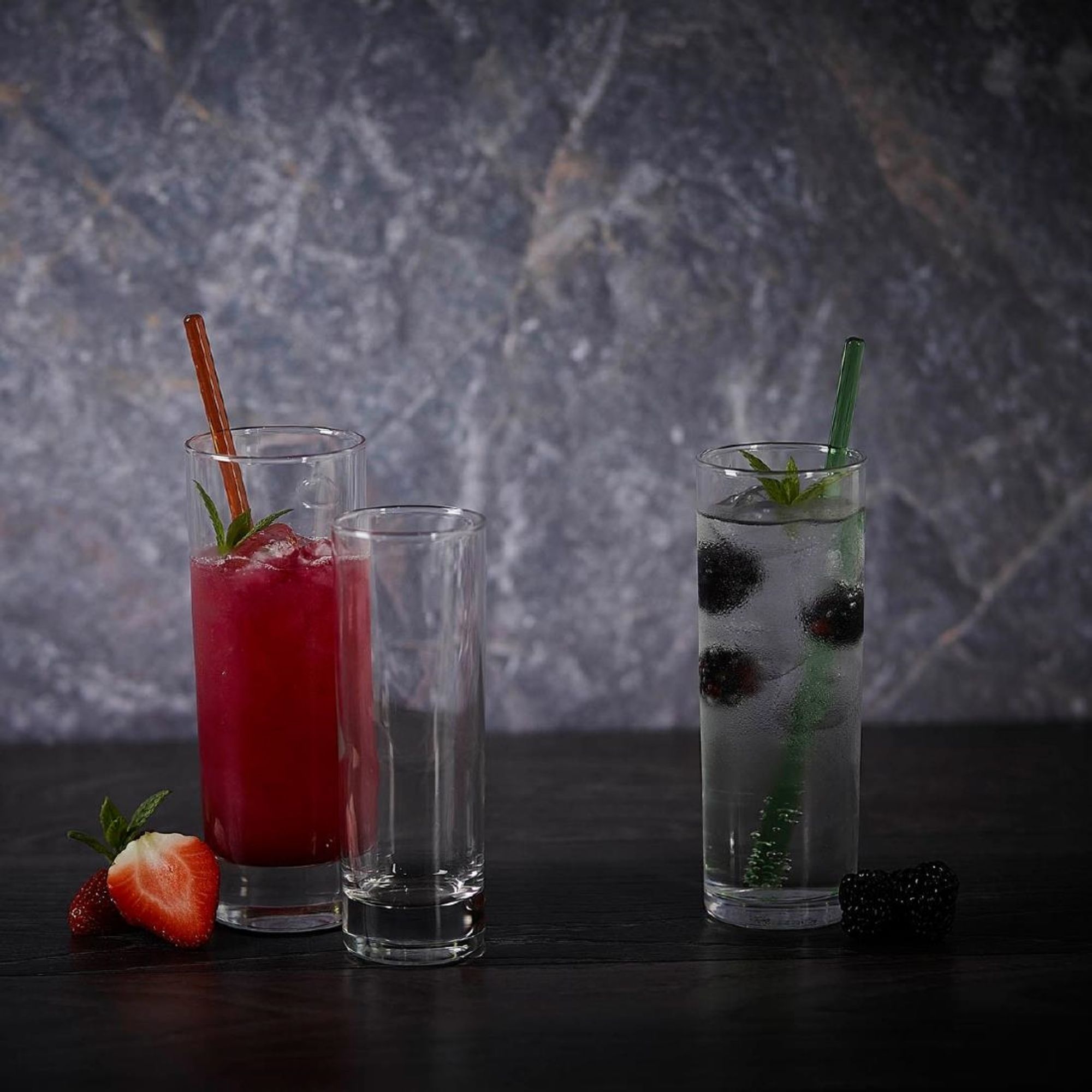 Picture of Arcoroc Islande Hi Ball Tubo Glasses 310ml LUKCA-NI 1/2pt (24 Pack)