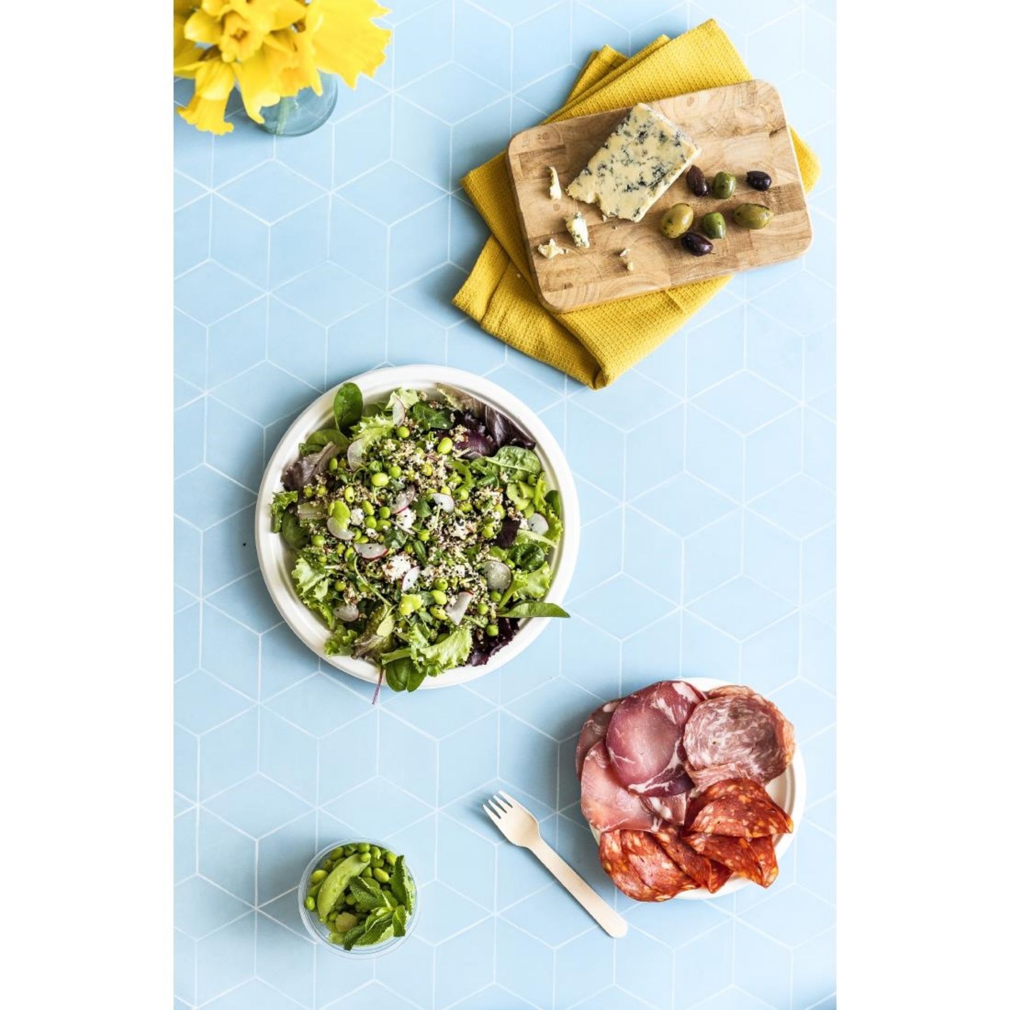 Picture of Vegware Nourish Moulded Fibre Plates 10" (500 Pack)