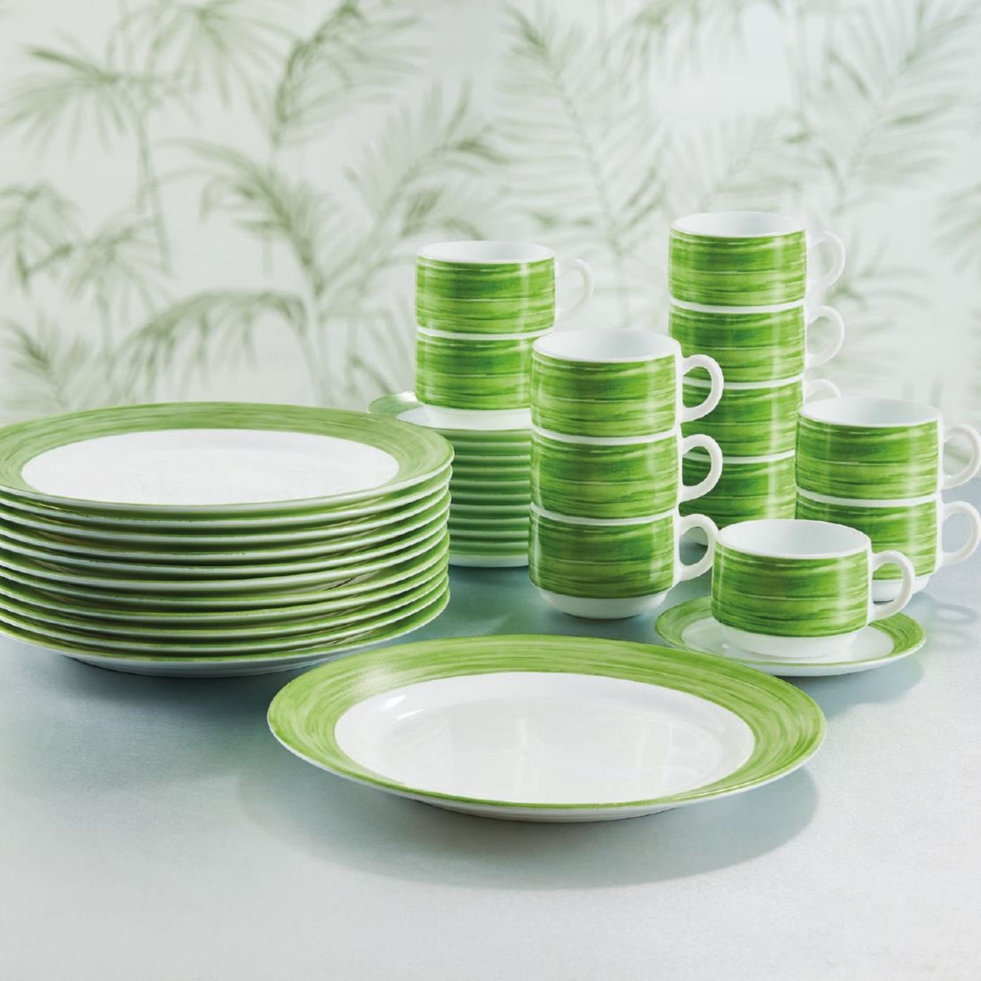 Picture of Arcoroc Brush Dessert Plates Green 195mm (12 Pack)