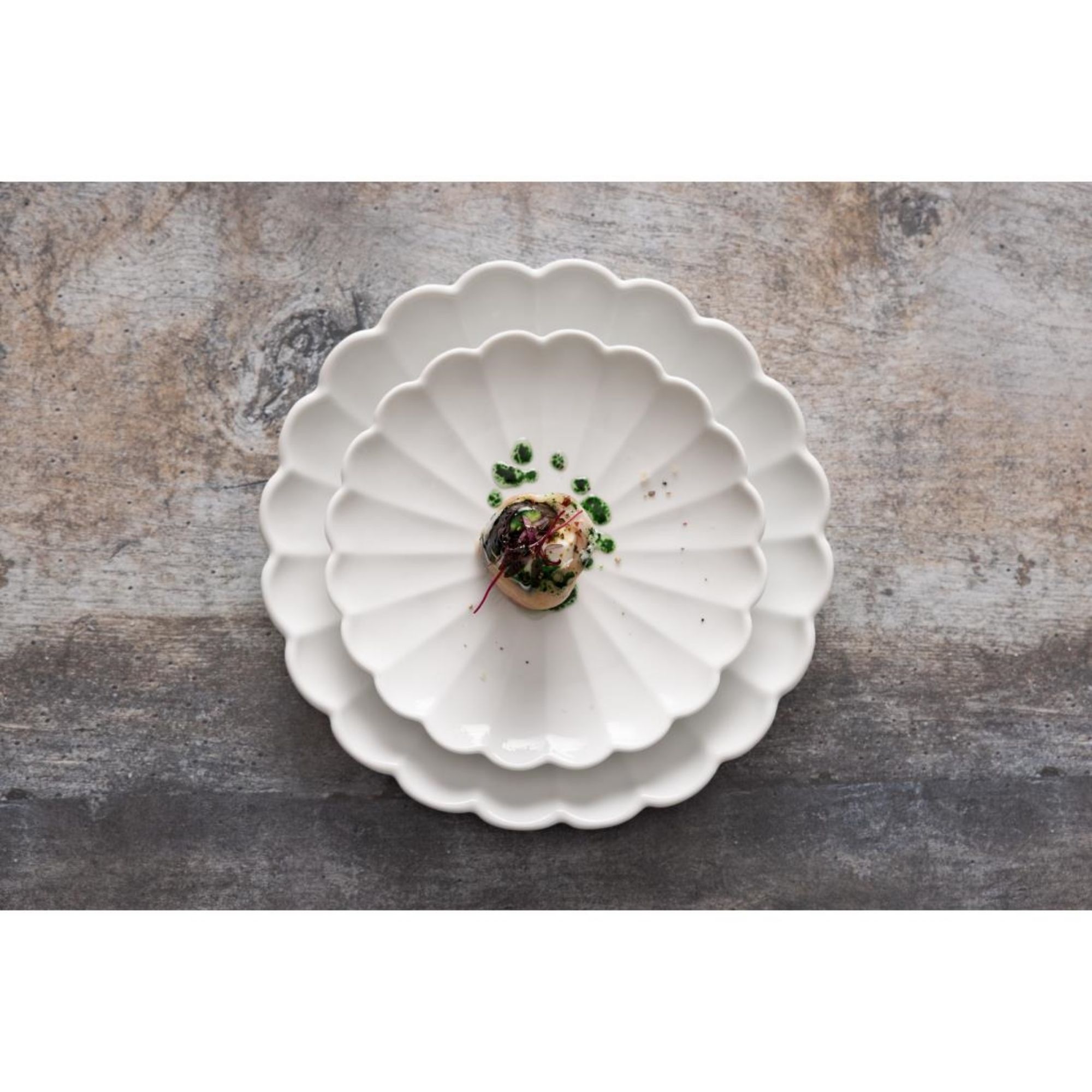 Picture of Olympia Bloom Scalloped Plates White 175mm (6 Pack)
