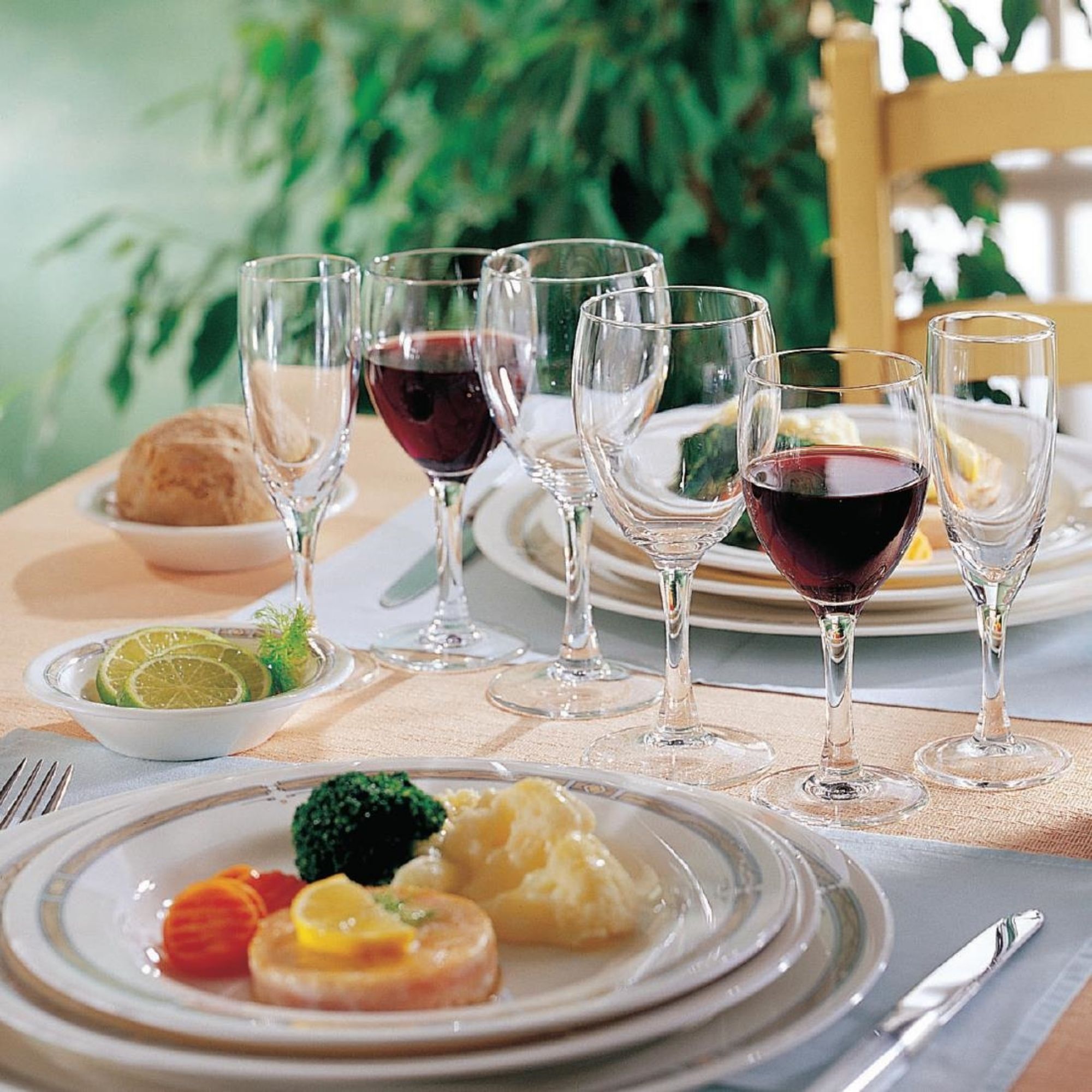 Picture of Arcoroc Elegance Wine Glasses 190ml (12 Pack)