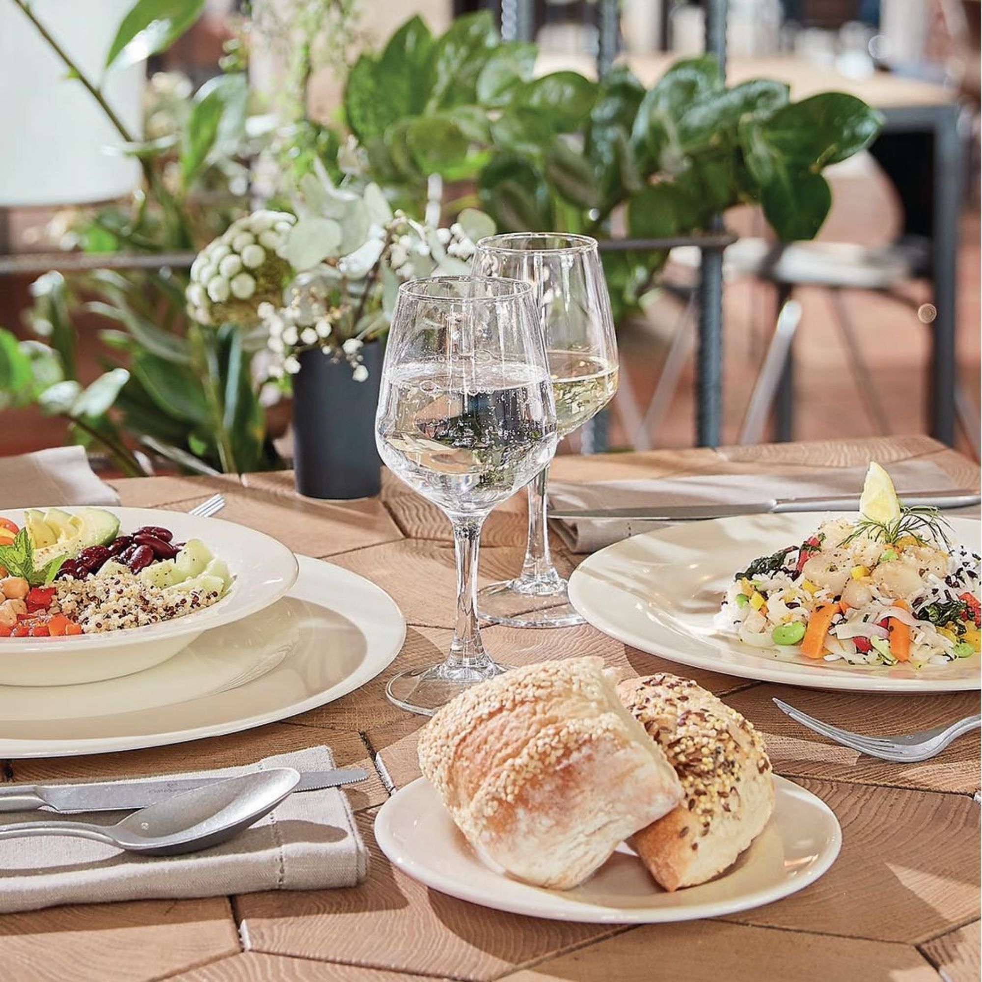 Picture of Arcoroc Lineal Wine Glasses 190ml (24 Pack)