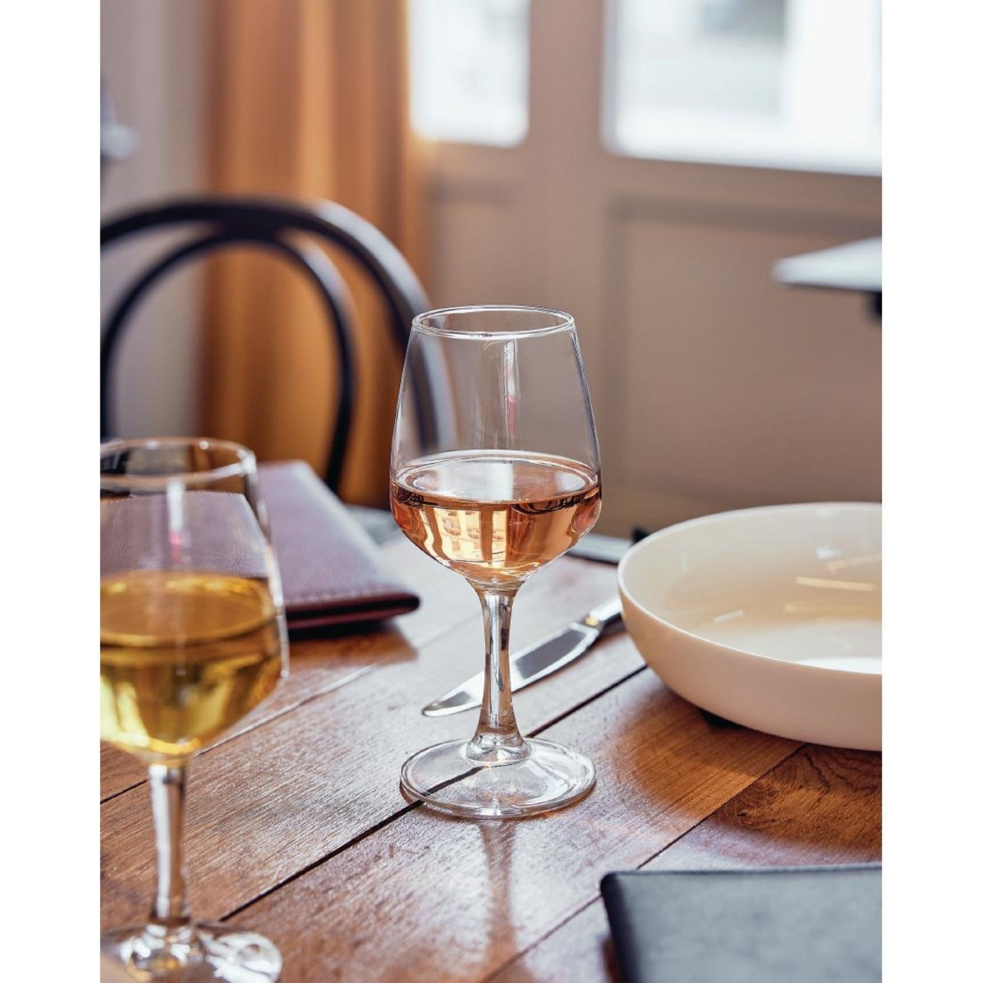 Picture of Arcoroc Silhouette Wine Glasses 250ml (24 Pack)