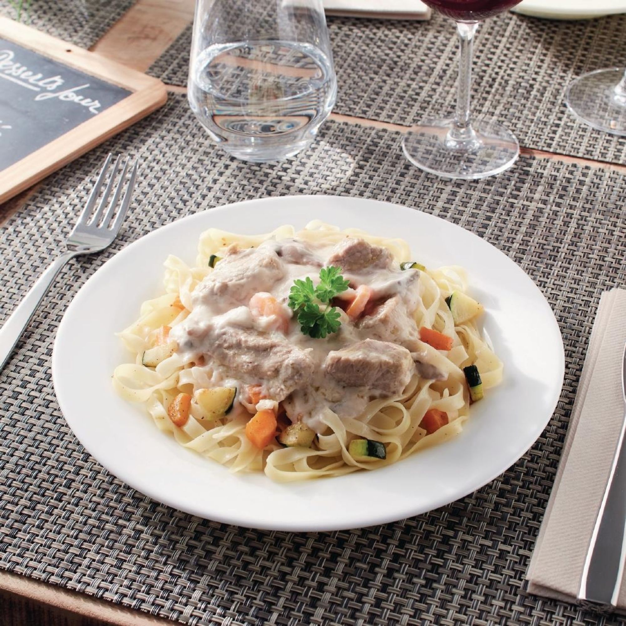 Picture of Arcoroc Intensity White Soup Plates 220mm (24 Pack)