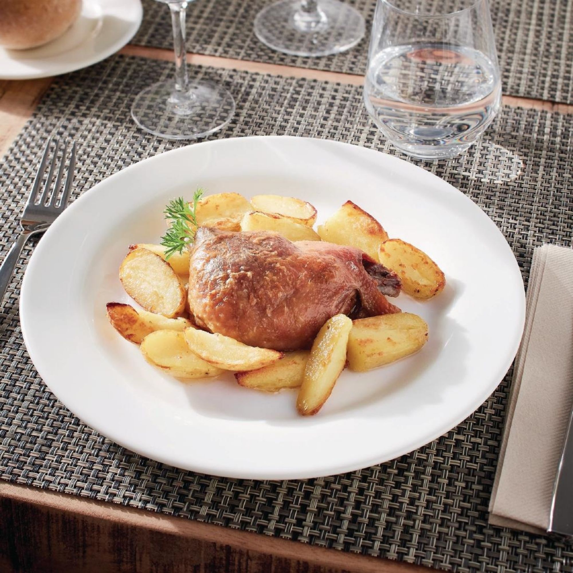 Picture of Arcoroc Intensity White Plates 255mm (12 Pack)