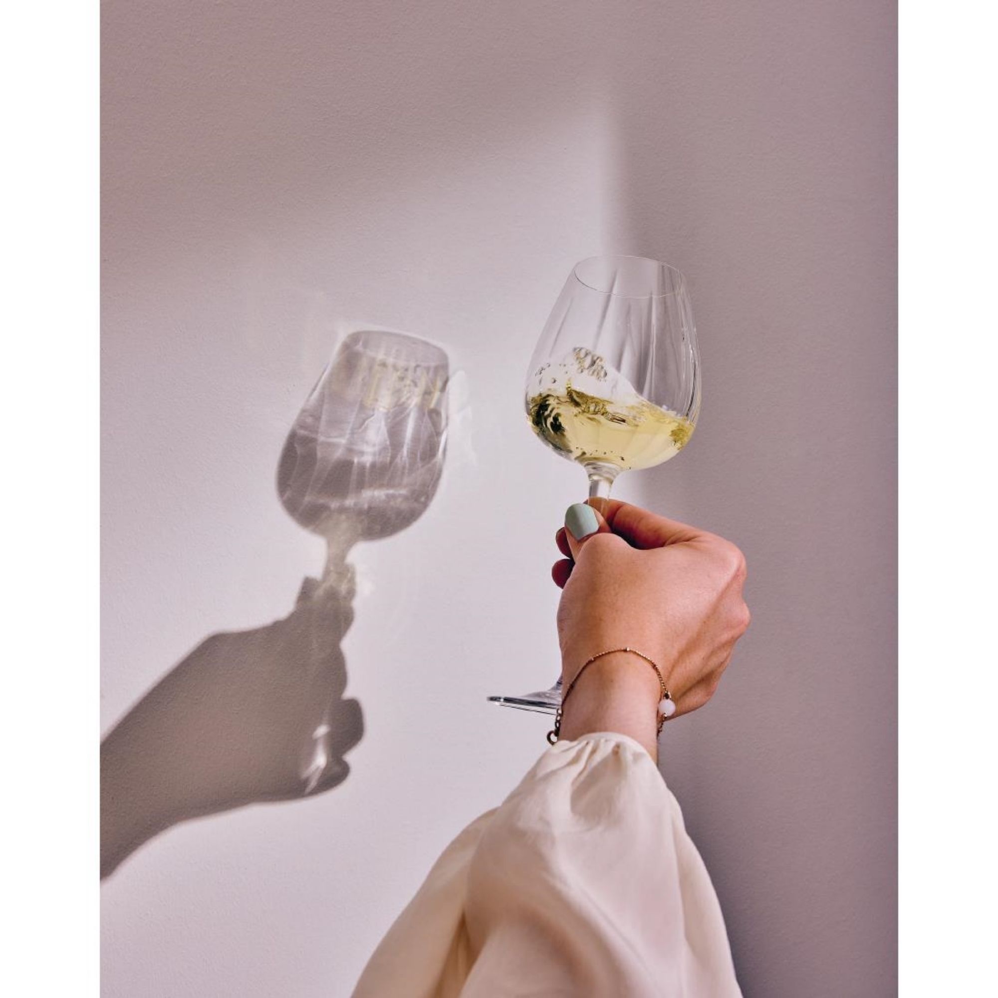 Picture of Cristal d'Arques Swirly Wine Glasses 350ml (8 Pack)