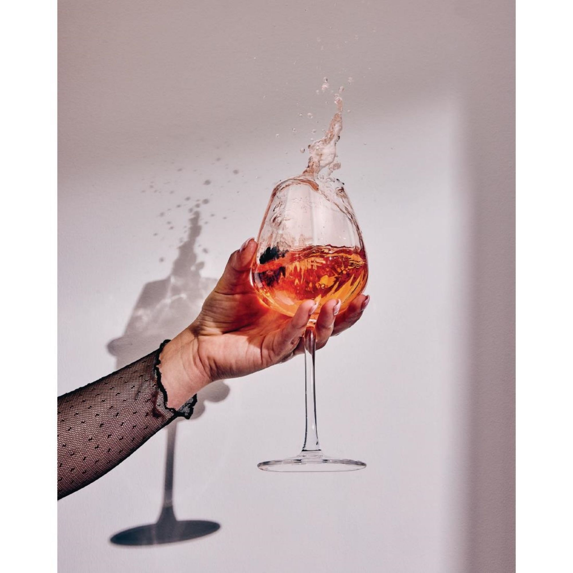 Picture of Cristal d'Arques Swirly Wine Glasses 470ml (8 Pack)