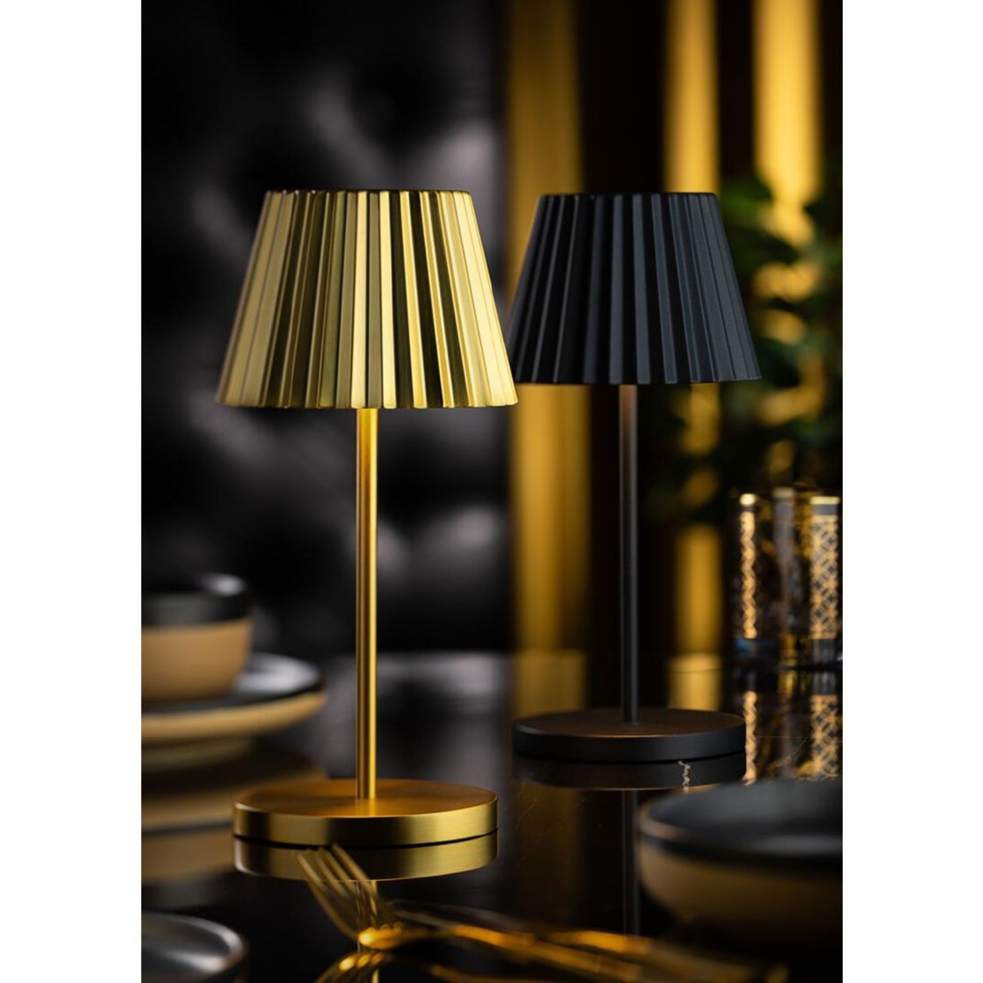 Picture of Utopia Dominica LED Cordless Table Lamp 260mm Black (6 Pack)
