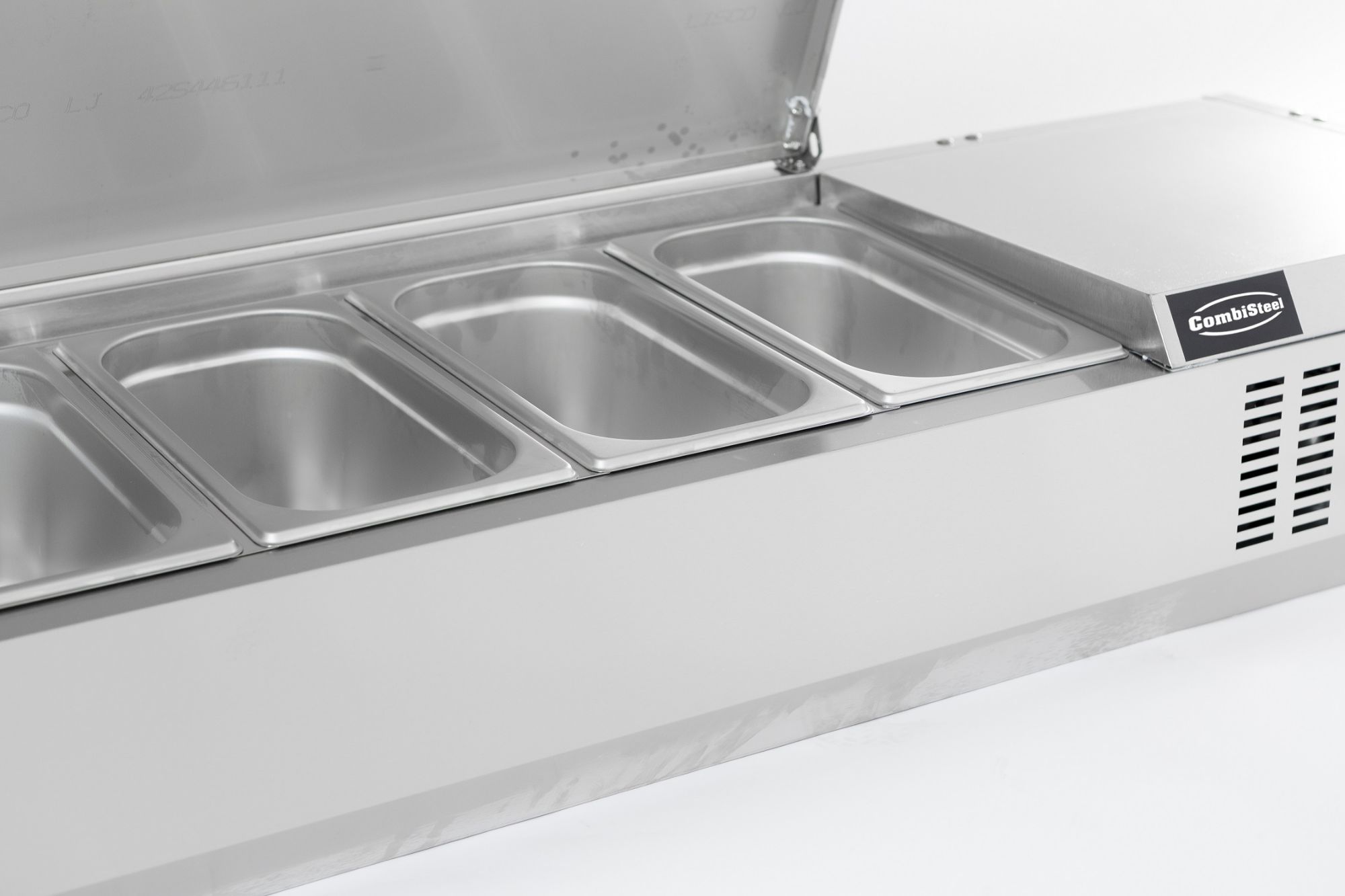 Picture of CombiSteel Refrigerated CounterTop Stainless Steel Lid 10 x 1/4 Bain-Marie