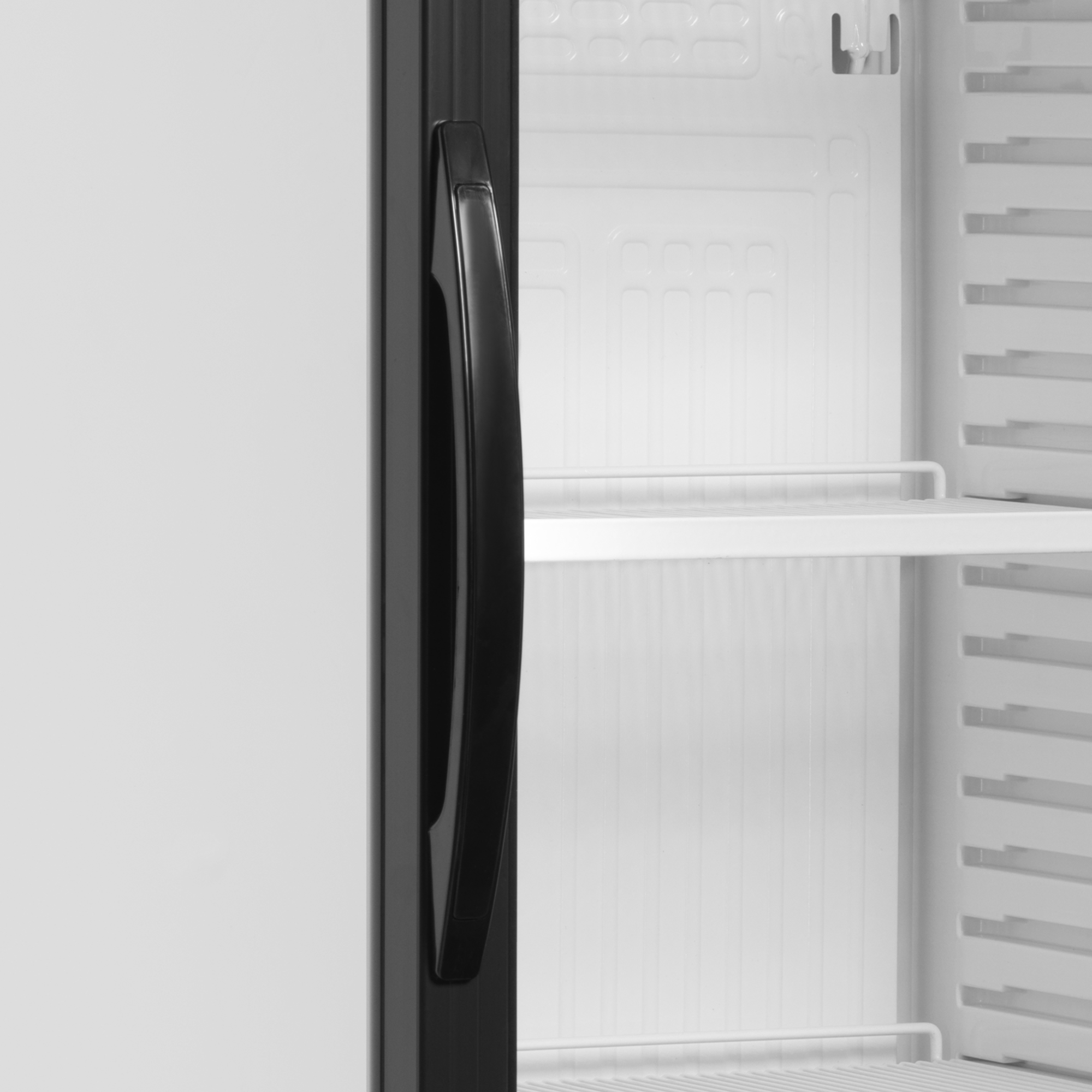 Picture of Tefcold CEV435CP 2 LED Glass Door Merchandiser