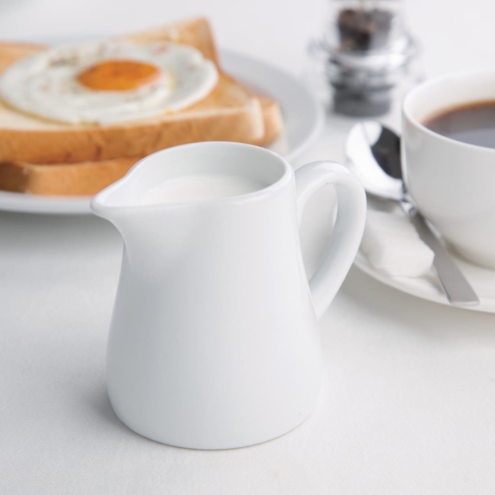 Picture of Olympia Whiteware Cream and Milk Jugs 170ml 6oz (Pack of 6)