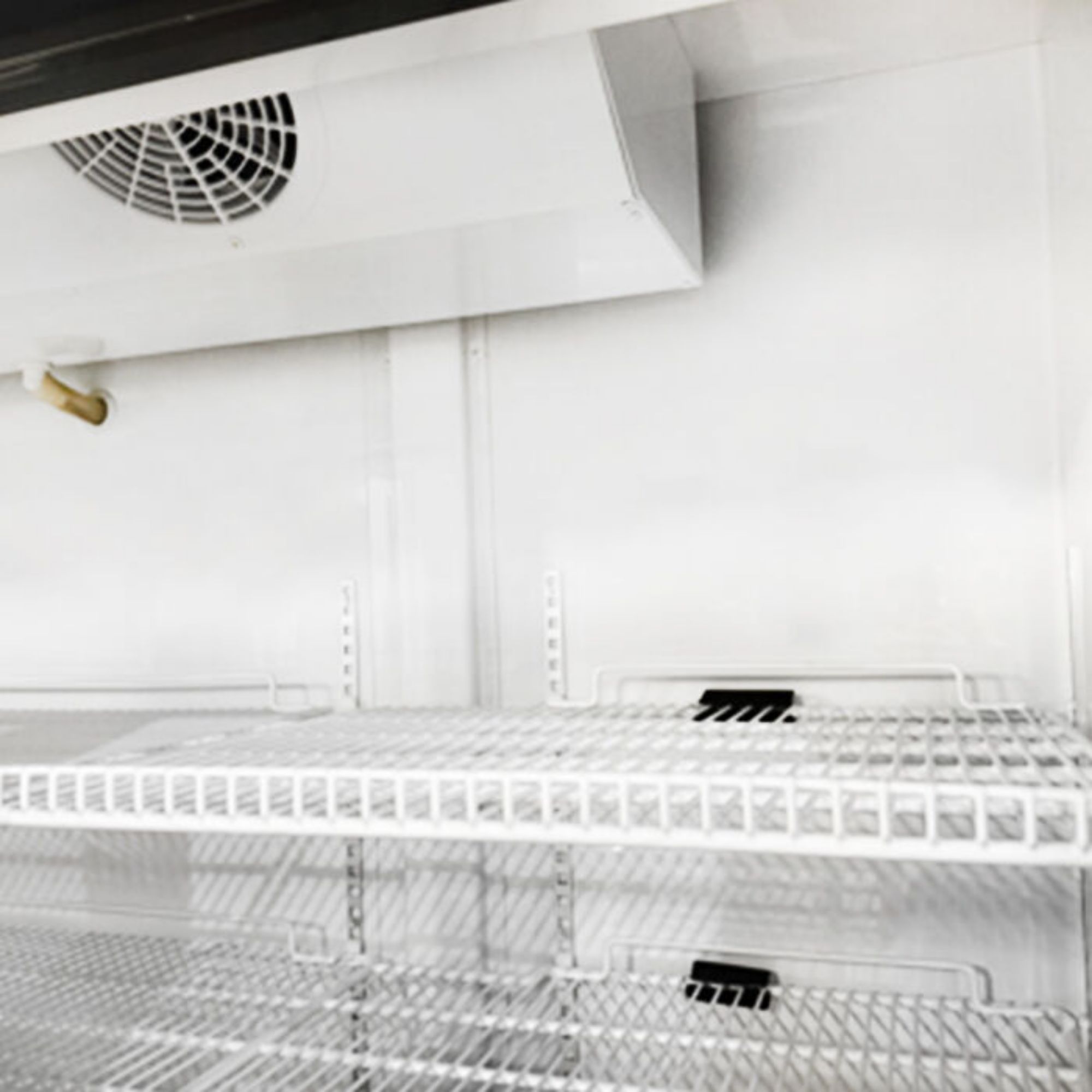 Picture of BLIZZARD 1750L Triple Hinged Glass Door Freezer Display Merchandiser GDF1800