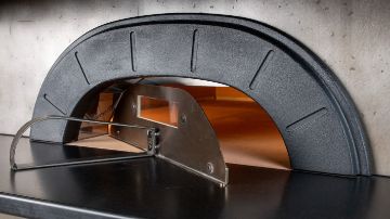 Picture of Moretti Forni Neapolis N6 Electric dome pizza oven - 6 x 13" pizzas - Static floor