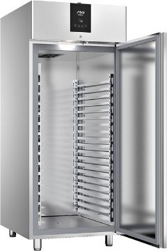 Picture of Sagi KFS2NHC 20 tray bakery refrigerator - 600 x 800mm tray