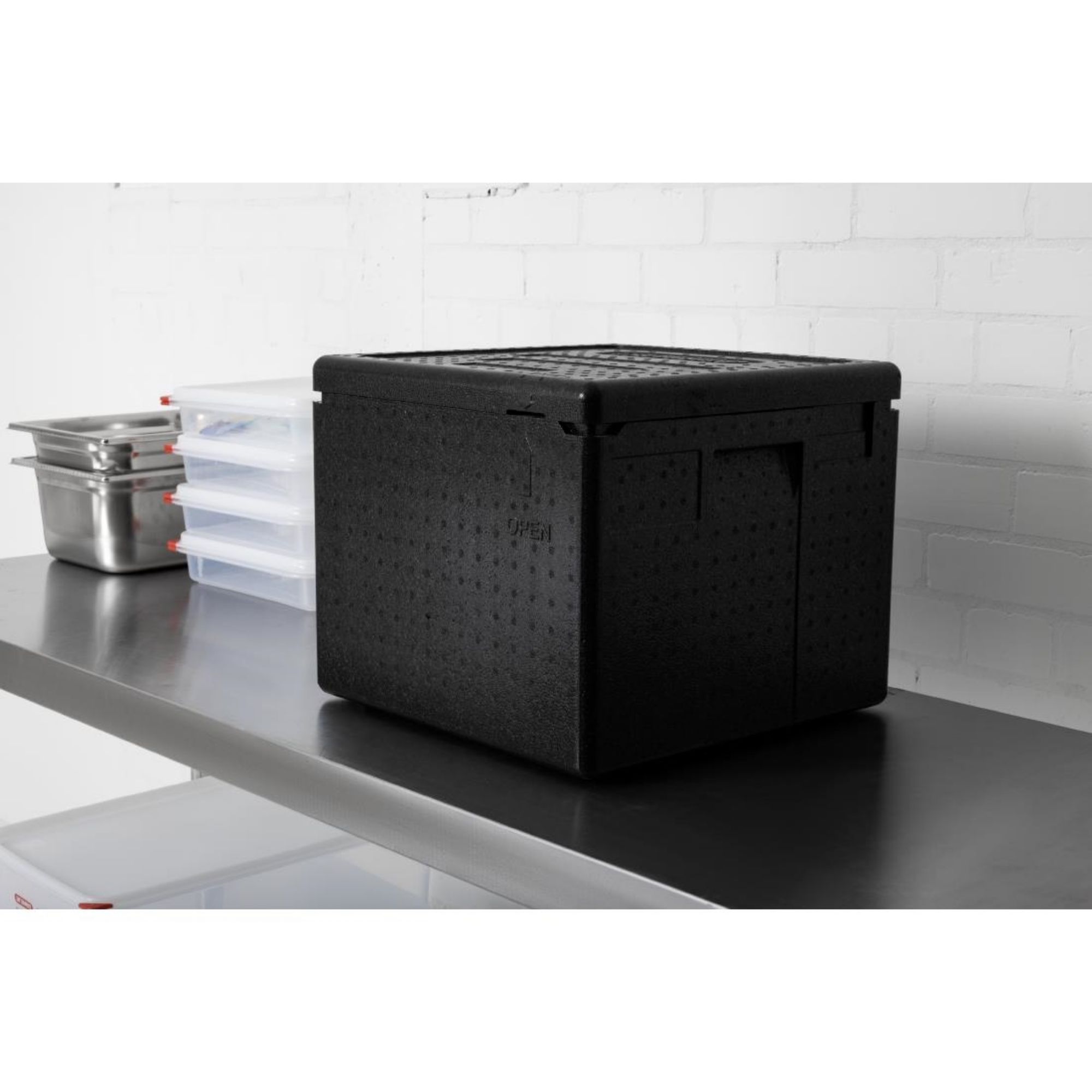 Picture of Cambro EPP GoBox Insulated Pizza Carrier
