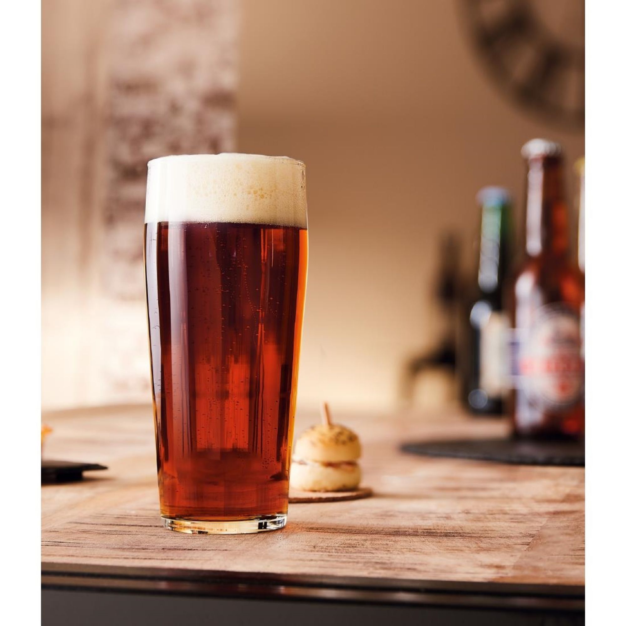 Picture of Arcoroc Willi Becher Tumblers 570ml UKCA-NI 1 Pint (12 Pack)