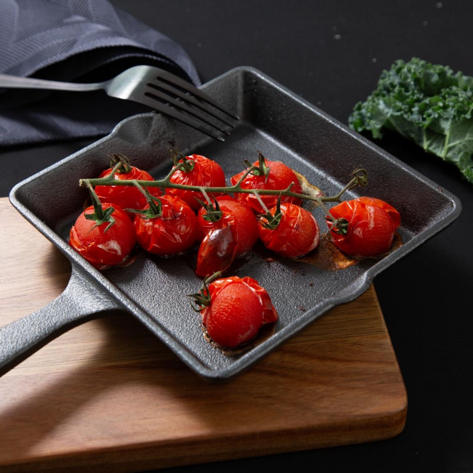 Picture of Olympia Cast Iron Square Pan 155x225mm
