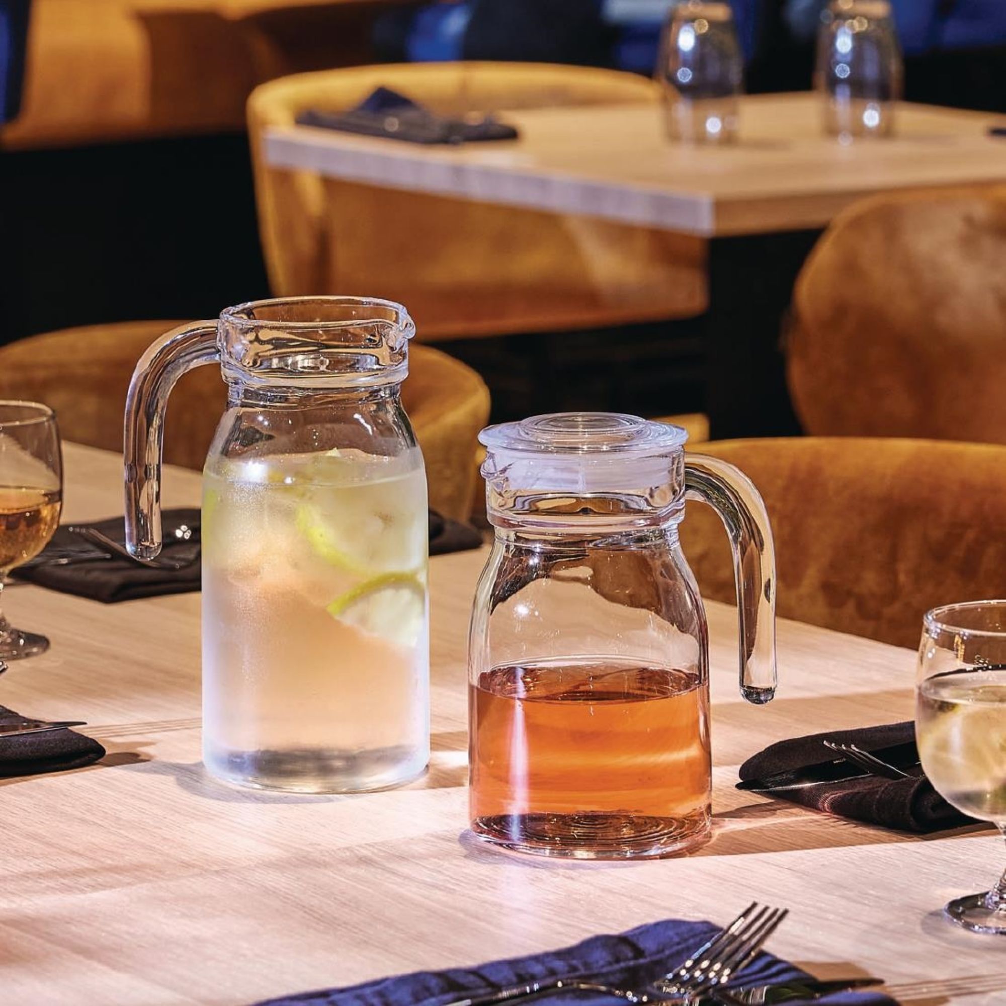 Picture of Arcoroc Spring Glass Jugs with Lid 750ml (6 Pack)