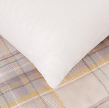 Picture of Mitre Luxury Countess Pillows